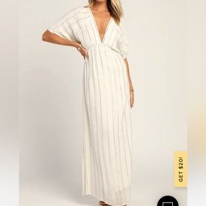 En Crème Dolman Sleeve Maxi Dress